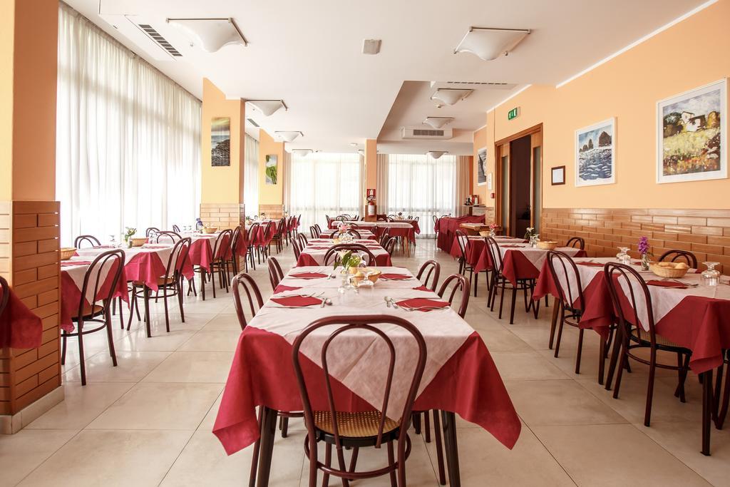 Hotel Milena Rimini Dış mekan fotoğraf